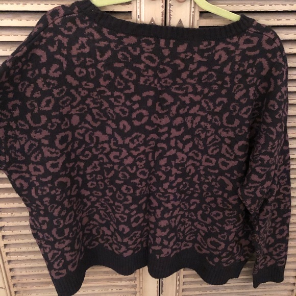 Free People Cheetah Sweater Top - Picture 5 of 7